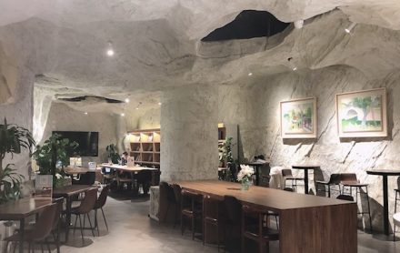 上海•本当に洞窟の中にいるような雰囲気のカフェ