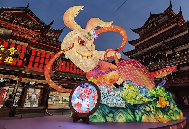 上海・豫園ランタンフェスティバル玉兎